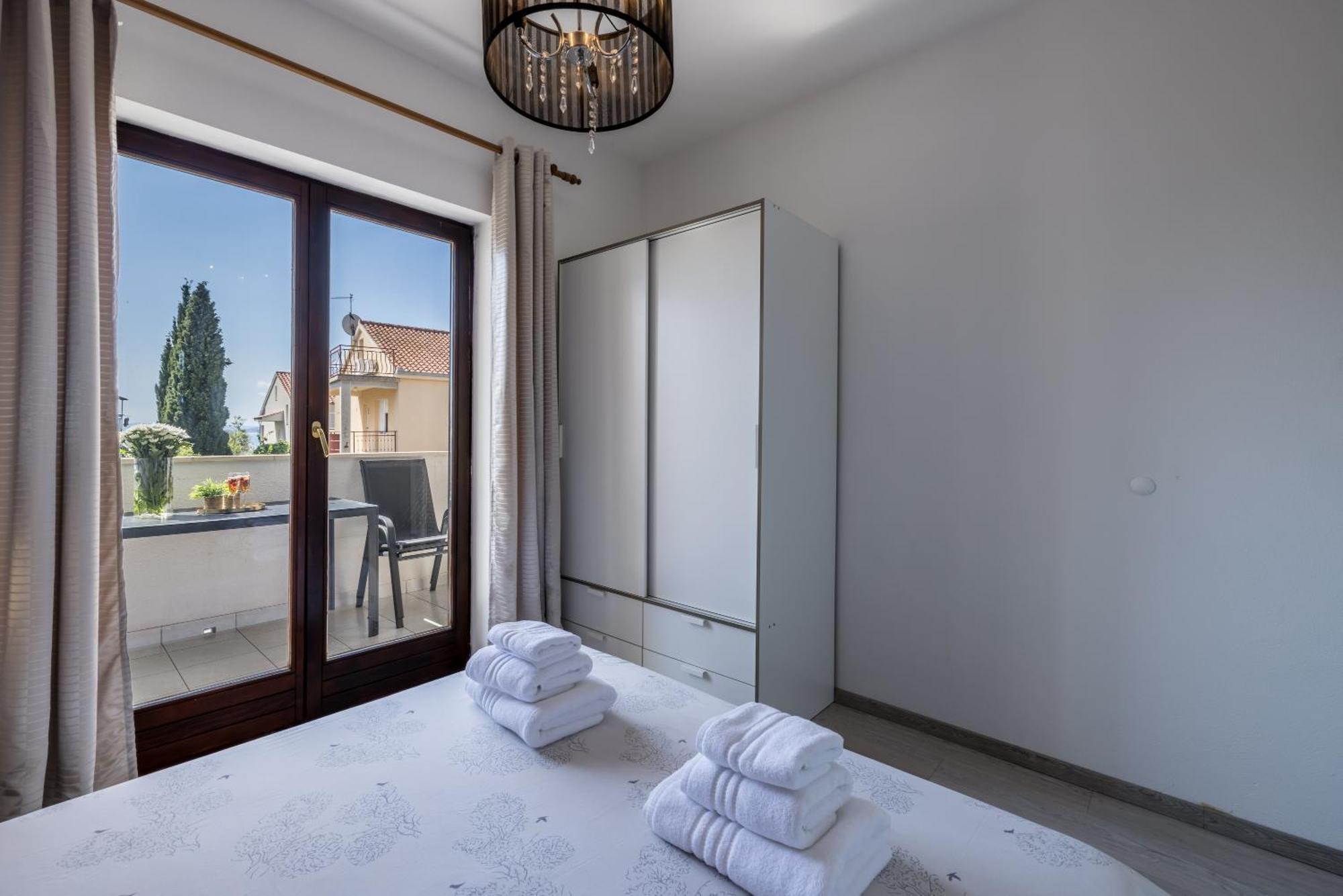 Holiday Home Krishto Trogir Exterior foto
