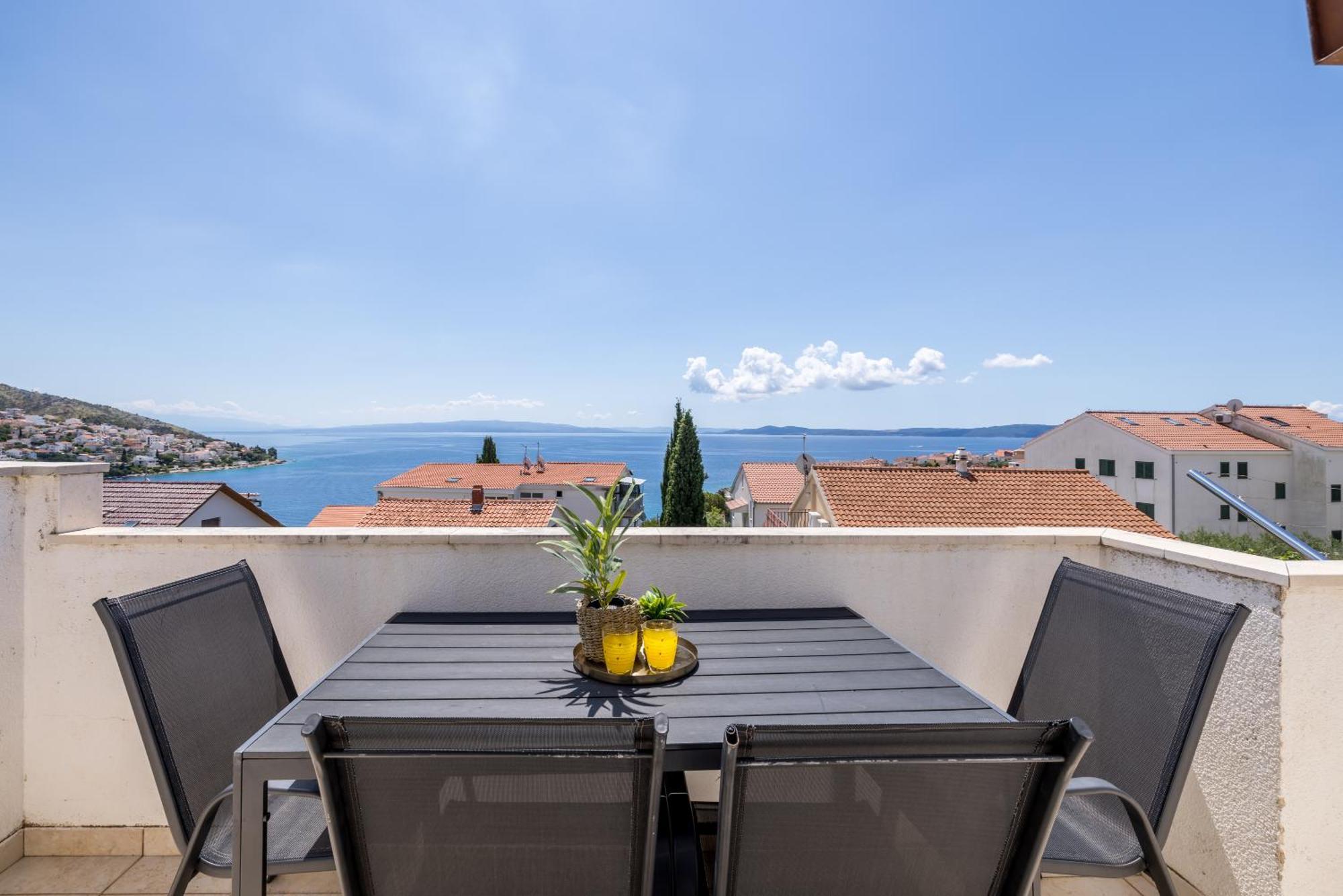 Holiday Home Krishto Trogir Exterior foto
