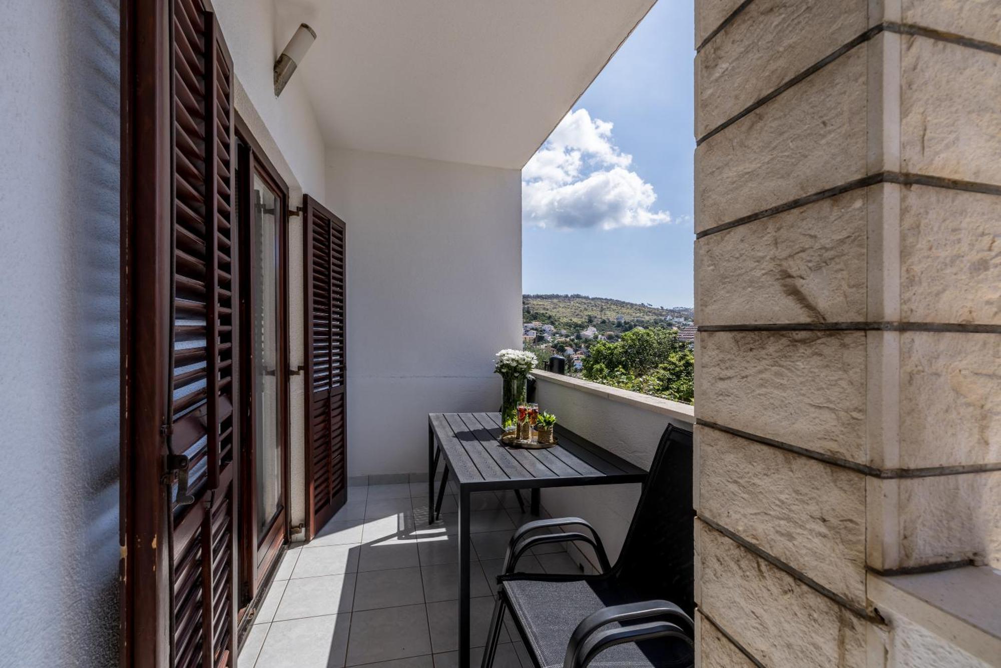 Holiday Home Krishto Trogir Exterior foto